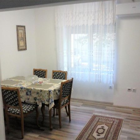 Apartman Veljic นิส ภายนอก รูปภาพ